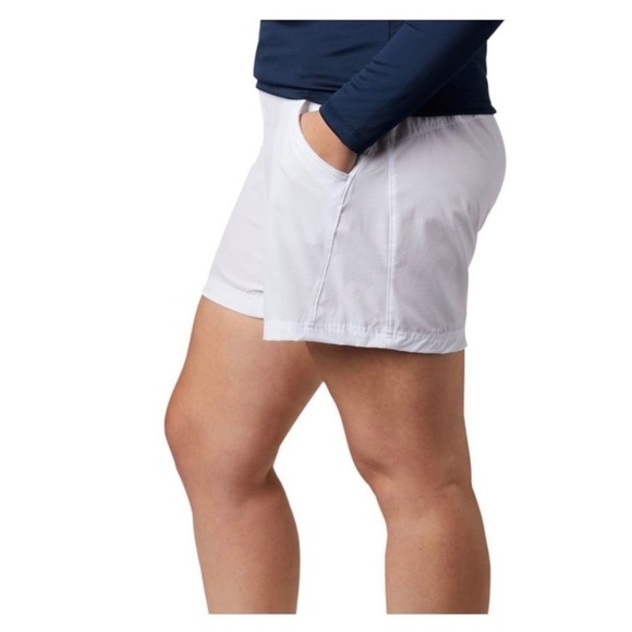 NWT PFG COLUMBIA 18W WHITE Coral Point lii Shorts - Picture 5 of 7